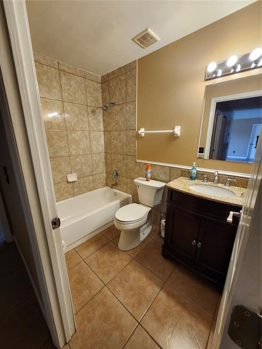 Active With Contract: $229,900 (4 beds, 2 baths, 1337 Square Feet)