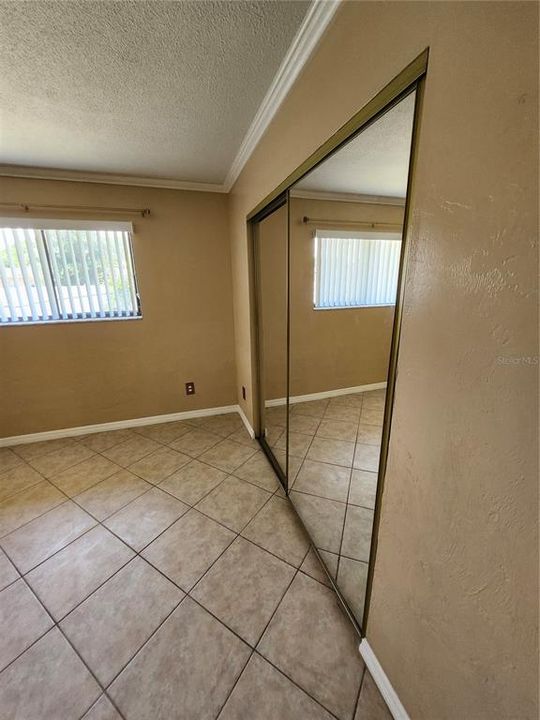 Active With Contract: $229,900 (4 beds, 2 baths, 1337 Square Feet)