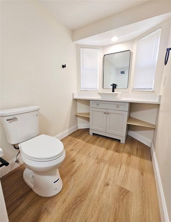 На продажу: $475,000 (3 спален, 2 ванн, 1711 Квадратных фут)