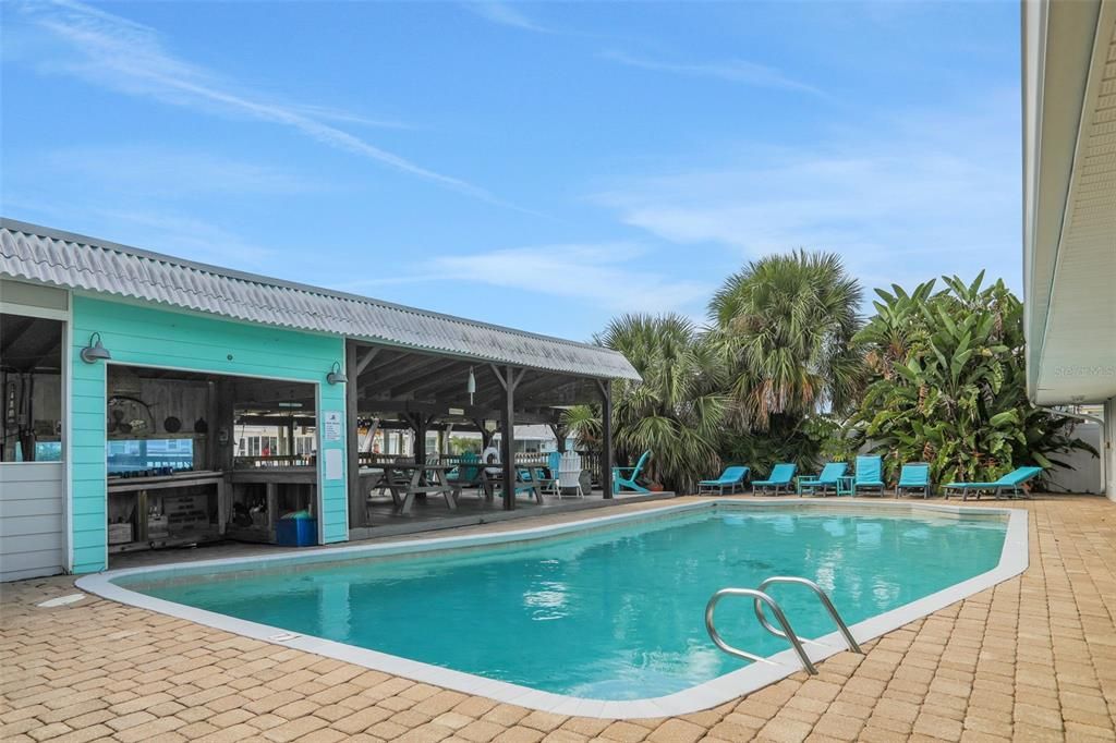 На продажу: $949,900 (4 спален, 4 ванн, 2461 Квадратных фут)