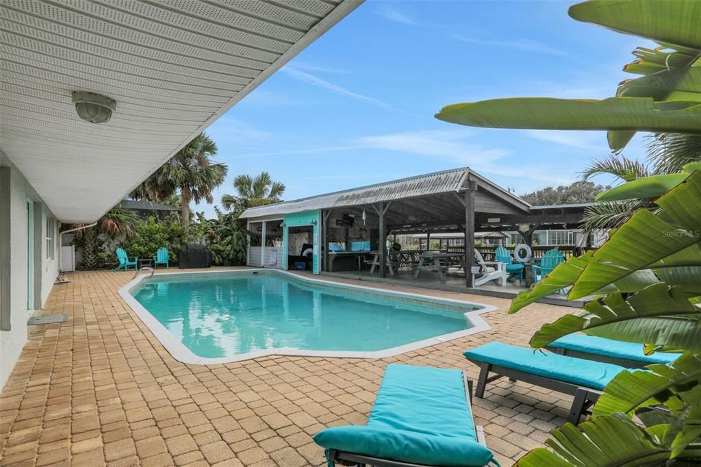 На продажу: $949,900 (4 спален, 4 ванн, 2461 Квадратных фут)