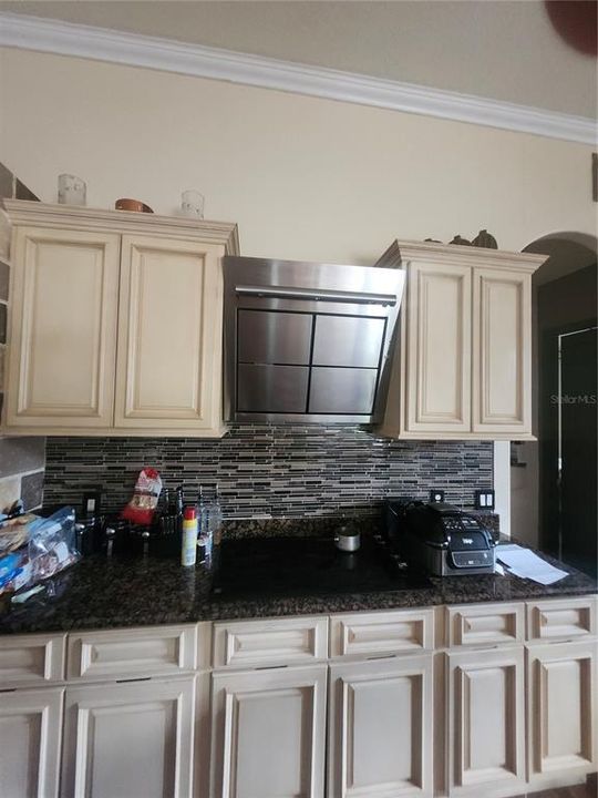 待售: $989,400 (5 贝兹, 4 浴室, 4477 平方英尺)