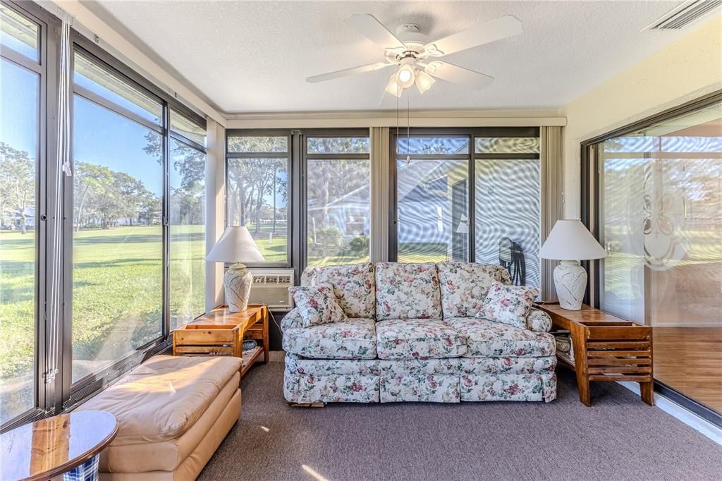 На продажу: $299,000 (2 спален, 2 ванн, 1780 Квадратных фут)