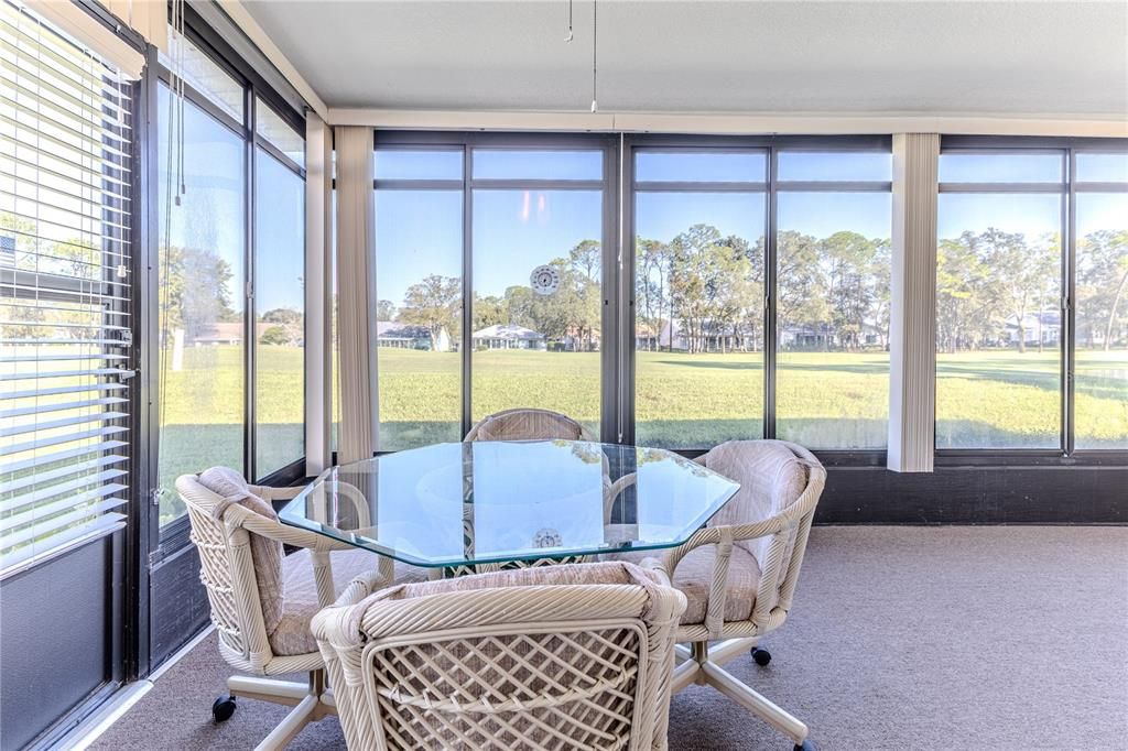 На продажу: $299,000 (2 спален, 2 ванн, 1780 Квадратных фут)