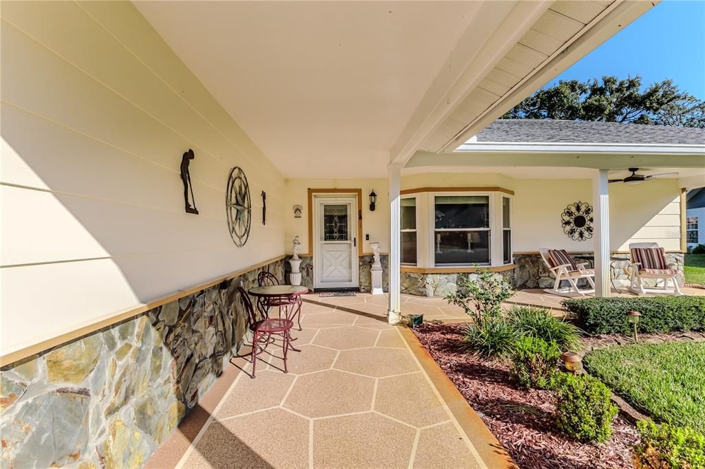 На продажу: $299,000 (2 спален, 2 ванн, 1780 Квадратных фут)