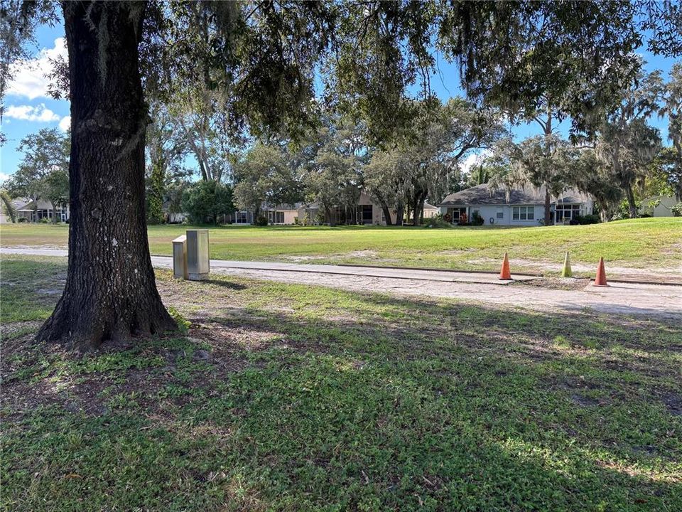 Active With Contract: $317,000 (3 beds, 2 baths, 1520 Square Feet)