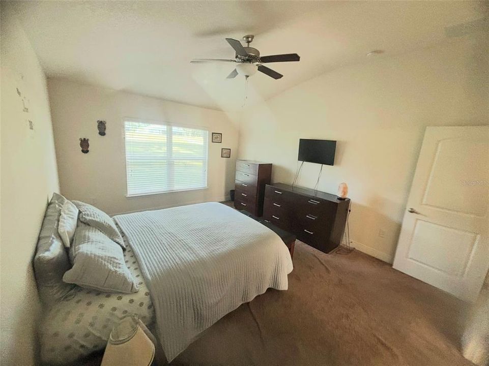 Active With Contract: $317,000 (3 beds, 2 baths, 1520 Square Feet)