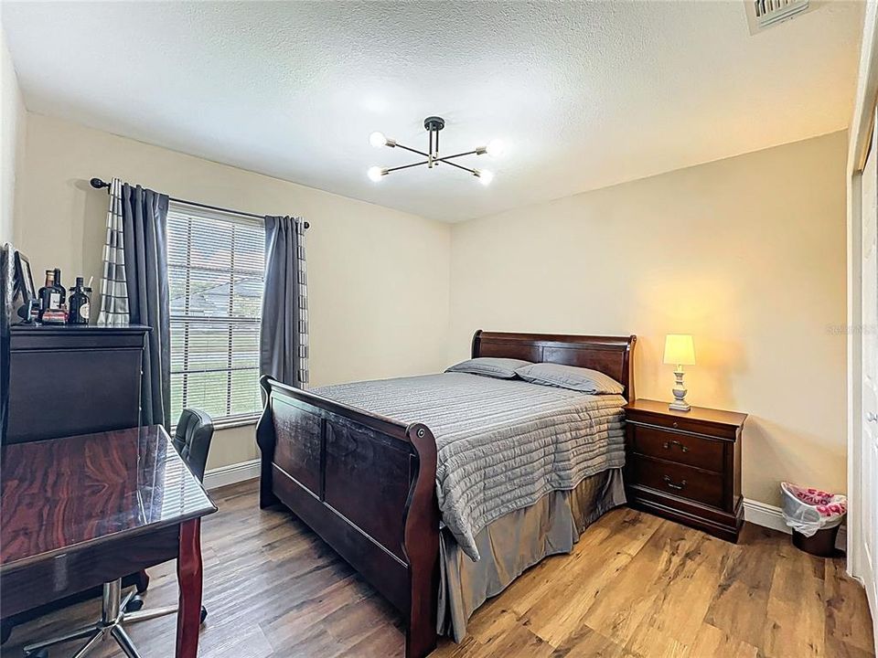 For Sale: $445,000 (3 beds, 2 baths, 1463 Square Feet)