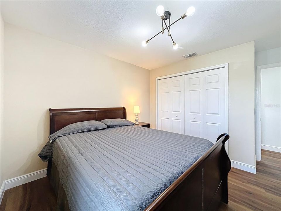 For Sale: $445,000 (3 beds, 2 baths, 1463 Square Feet)