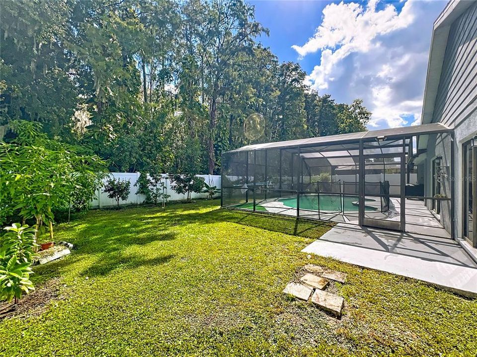 For Sale: $445,000 (3 beds, 2 baths, 1463 Square Feet)