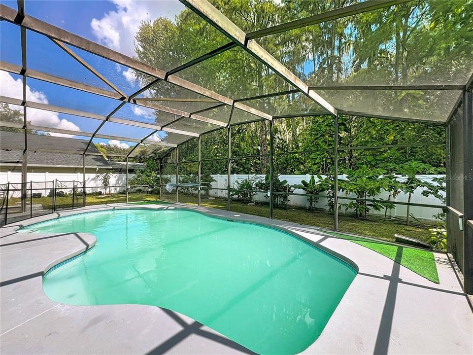 For Sale: $445,000 (3 beds, 2 baths, 1463 Square Feet)