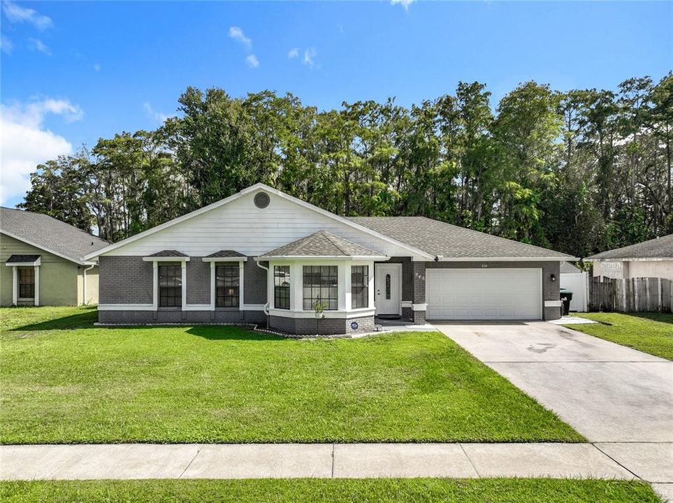 For Sale: $445,000 (3 beds, 2 baths, 1463 Square Feet)