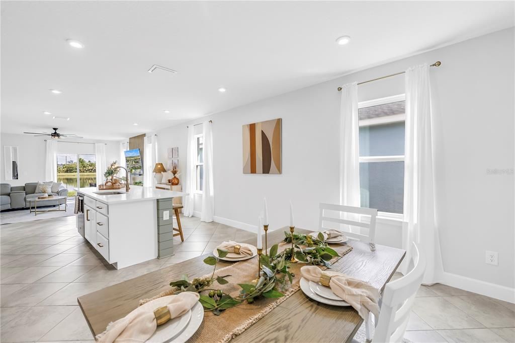 Active With Contract: $340,000 (3 beds, 2 baths, 1492 Square Feet)