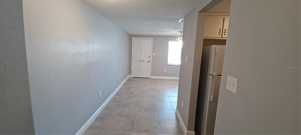 For Sale: $115,000 (2 beds, 1 baths, 722 Square Feet)