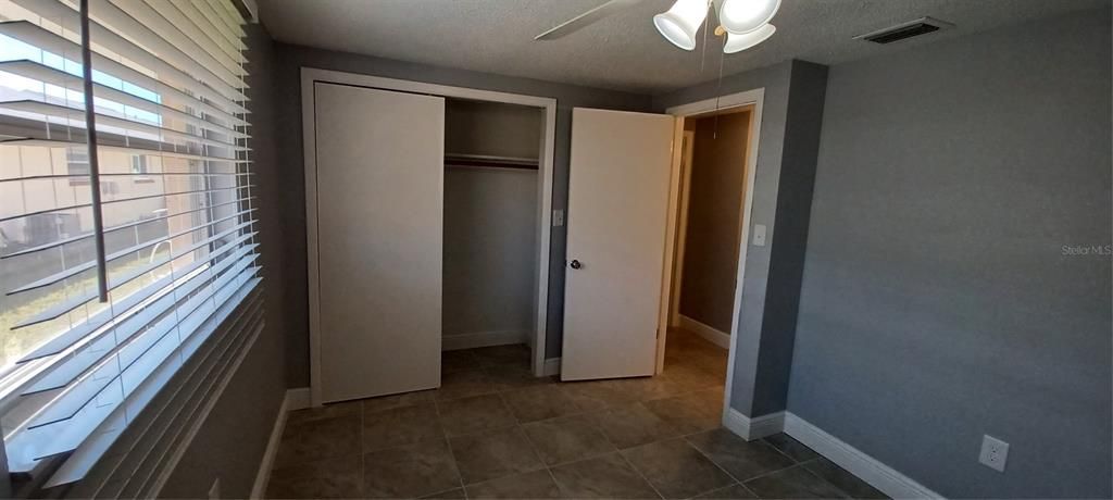 For Sale: $115,000 (2 beds, 1 baths, 722 Square Feet)