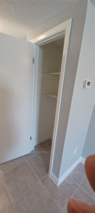 For Sale: $115,000 (2 beds, 1 baths, 722 Square Feet)