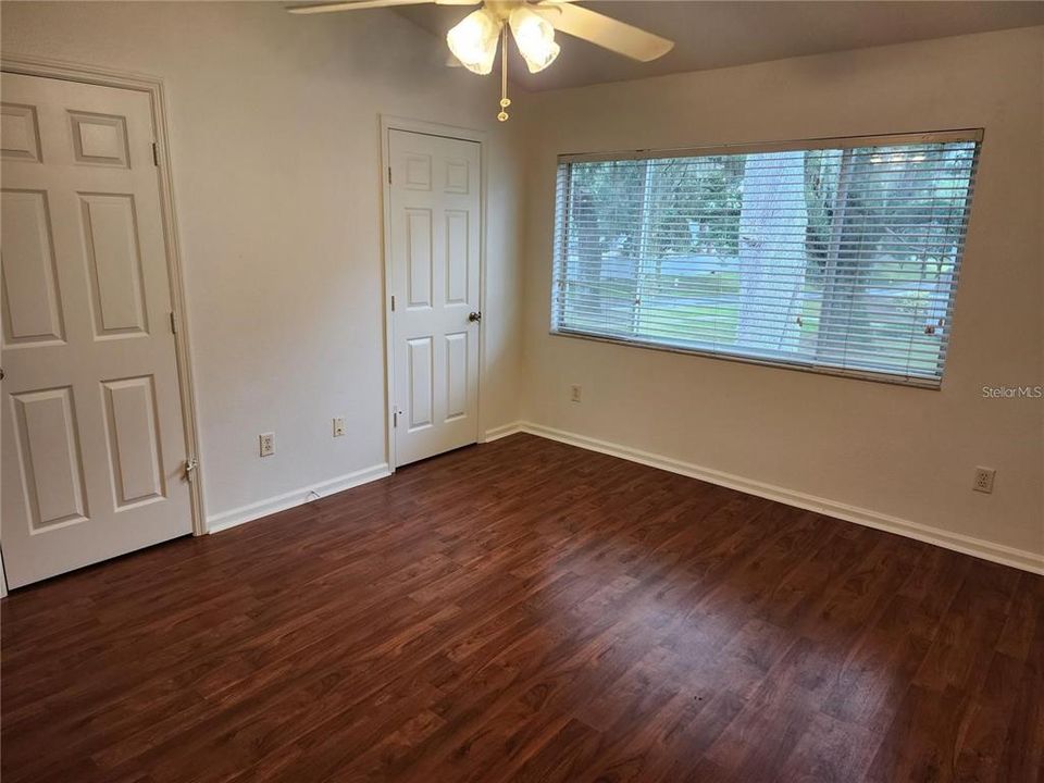 В аренду: $1,650 (2 спален, 2 ванн, 1095 Квадратных фут)