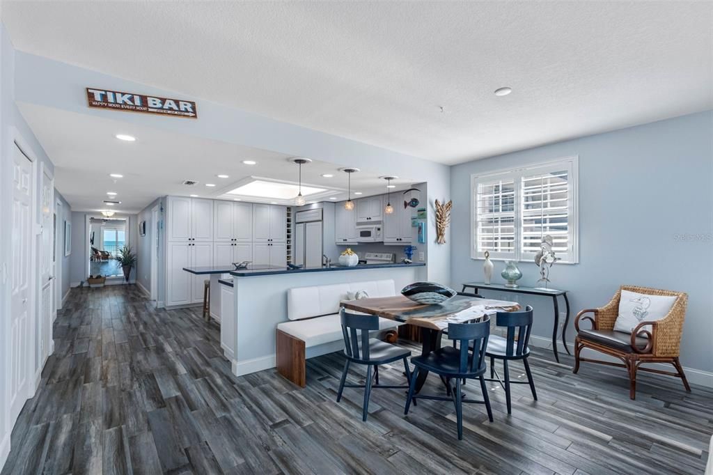 На продажу: $1,599,000 (3 спален, 2 ванн, 1880 Квадратных фут)