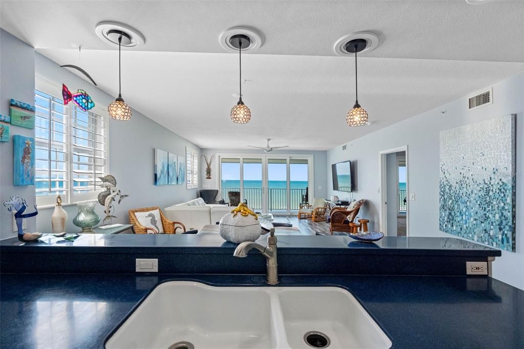 На продажу: $1,599,000 (3 спален, 2 ванн, 1880 Квадратных фут)