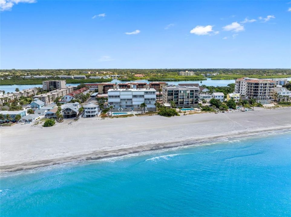 На продажу: $1,599,000 (3 спален, 2 ванн, 1880 Квадратных фут)