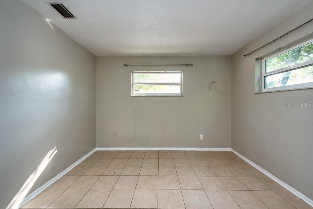 待售: $475,000 (3 贝兹, 2 浴室, 1434 平方英尺)