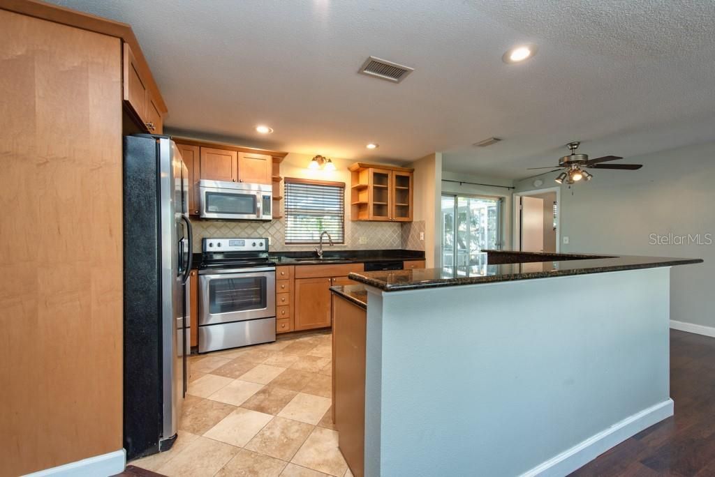 待售: $475,000 (3 贝兹, 2 浴室, 1434 平方英尺)