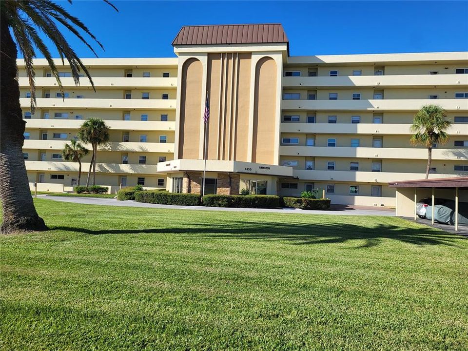 En Renta: $2,750 (2 camas, 2 baños, 970 Pies cuadrados)