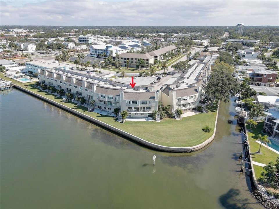 На продажу: $599,900 (2 спален, 2 ванн, 1755 Квадратных фут)