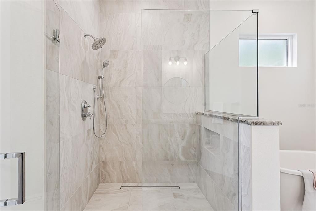 На продажу: $839,000 (4 спален, 3 ванн, 2663 Квадратных фут)