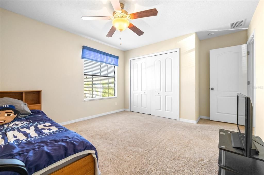 For Sale: $635,000 (6 beds, 4 baths, 3231 Square Feet)