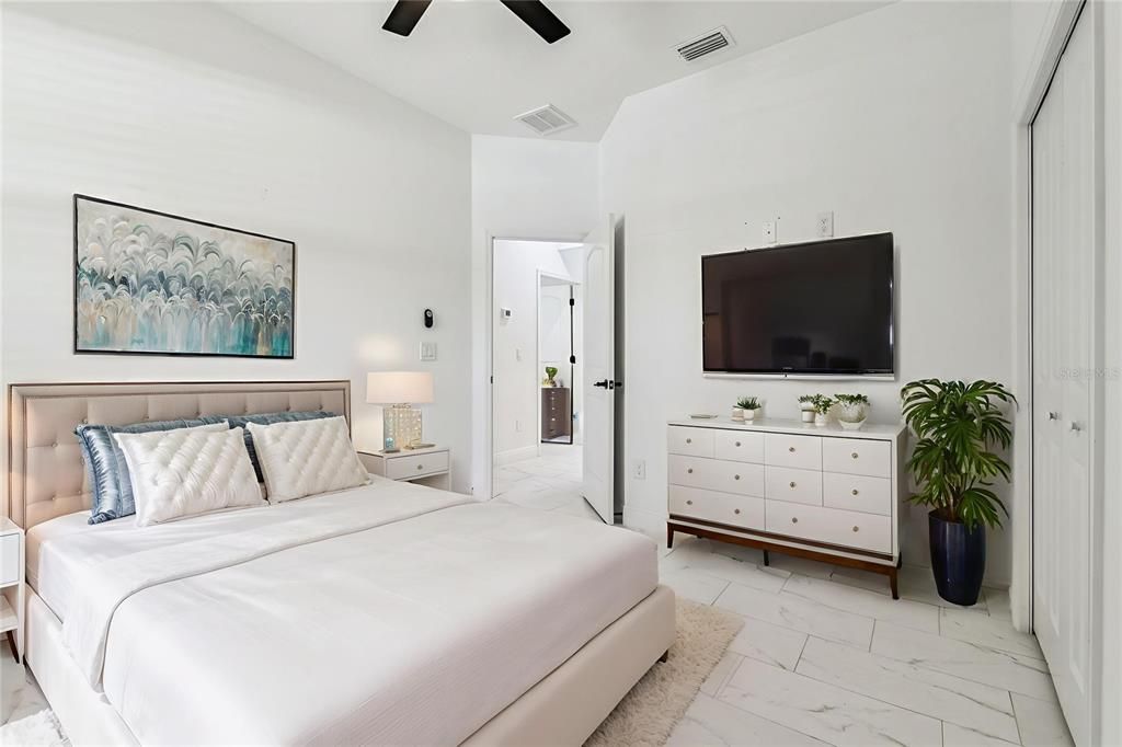 待售: $439,900 (3 贝兹, 2 浴室, 1479 平方英尺)