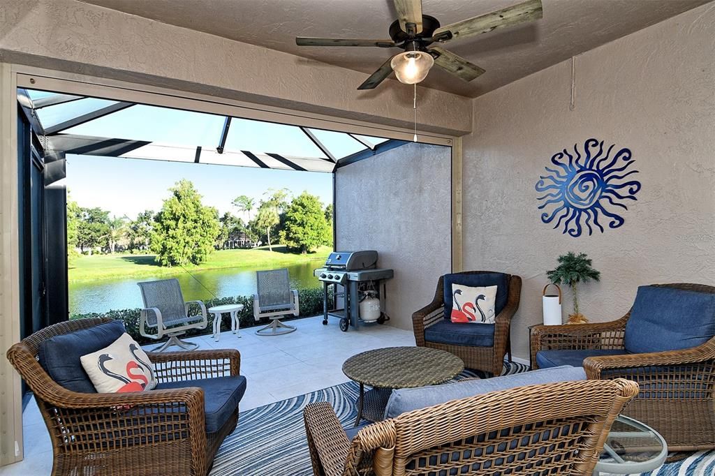 合同活跃: $439,900 (2 贝兹, 2 浴室, 1572 平方英尺)