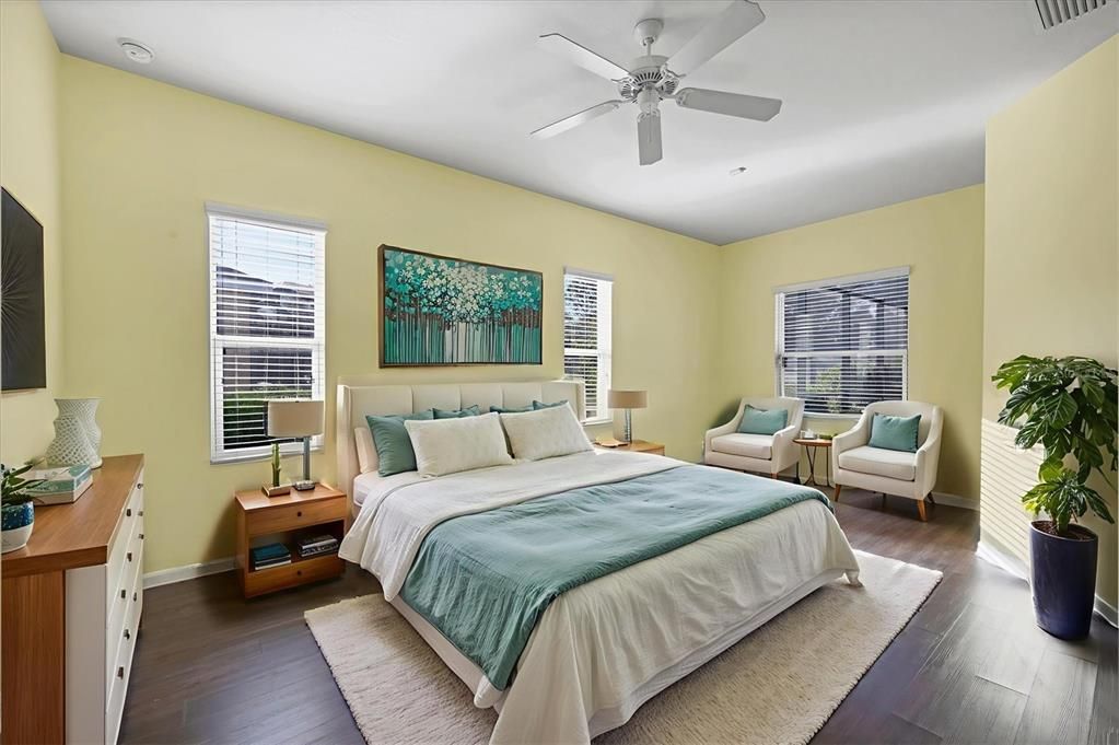 For Sale: $569,000 (3 beds, 3 baths, 2069 Square Feet)