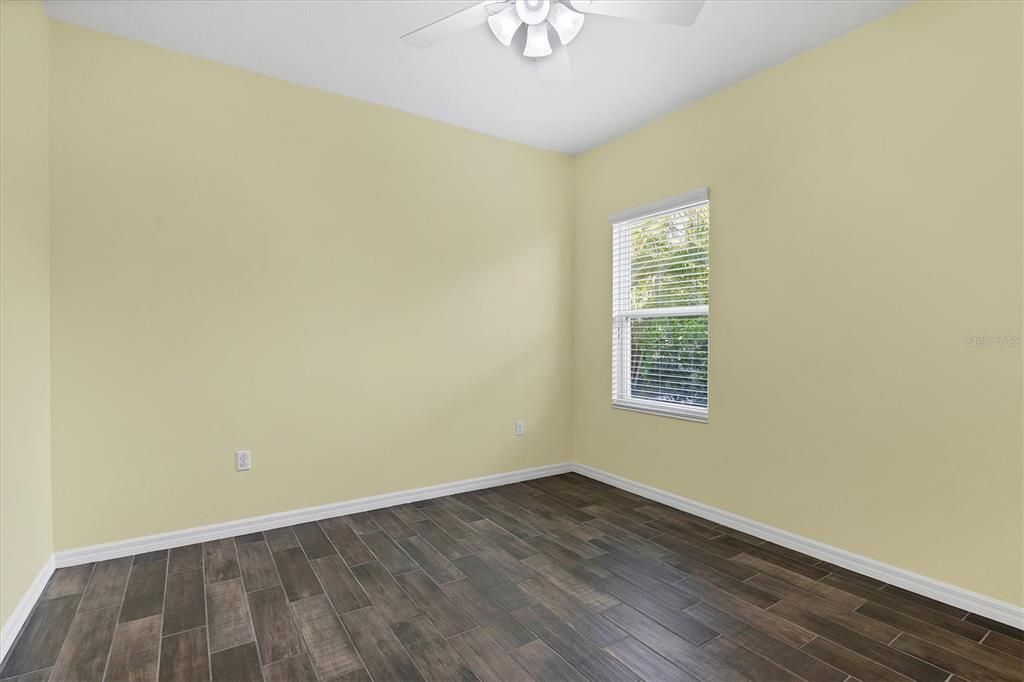 For Sale: $569,000 (3 beds, 3 baths, 2069 Square Feet)