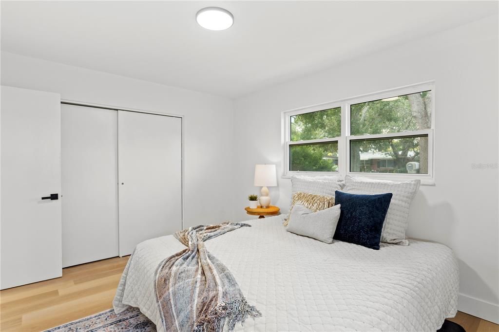 For Sale: $394,000 (3 beds, 2 baths, 1104 Square Feet)