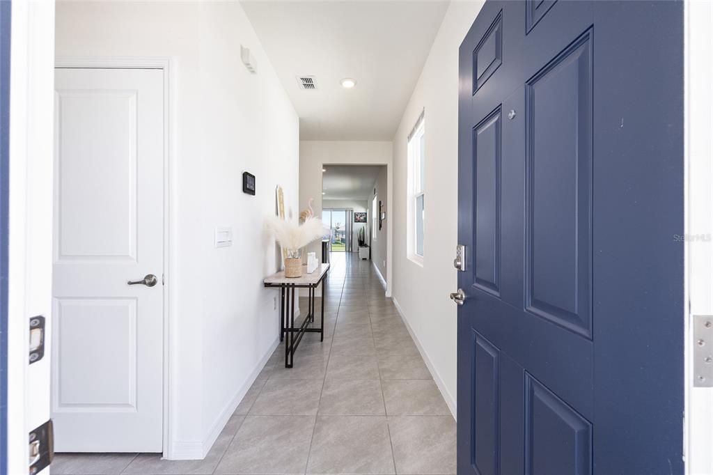 For Sale: $299,000 (3 beds, 2 baths, 1614 Square Feet)