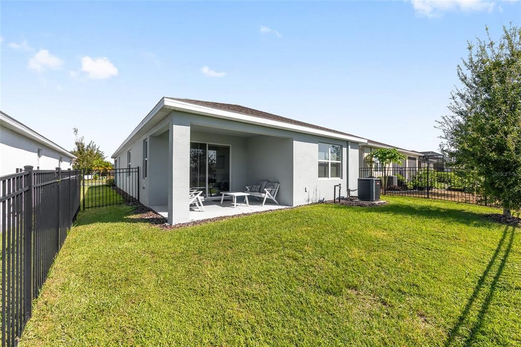 For Sale: $299,000 (3 beds, 2 baths, 1614 Square Feet)