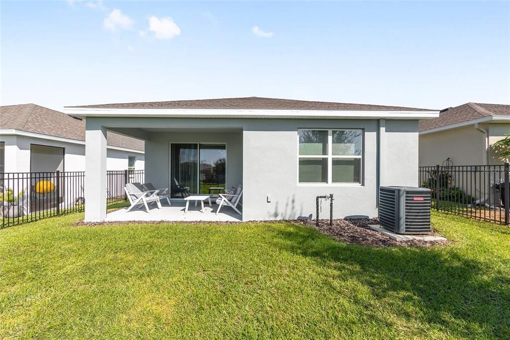 For Sale: $299,000 (3 beds, 2 baths, 1614 Square Feet)