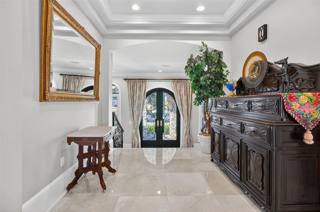 For Sale: $3,900,000 (3 beds, 3 baths, 3673 Square Feet)