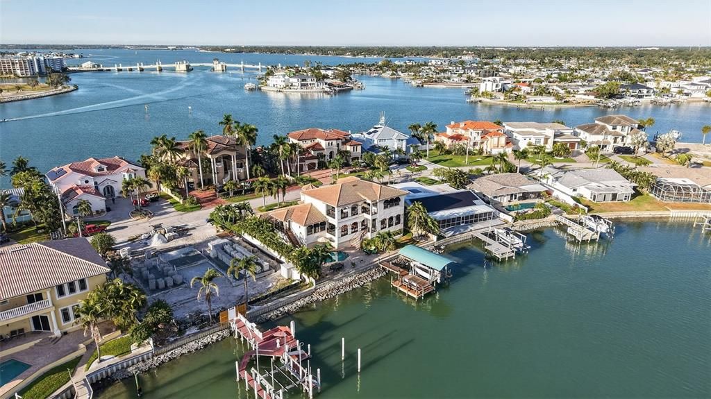 For Sale: $3,900,000 (3 beds, 3 baths, 3673 Square Feet)