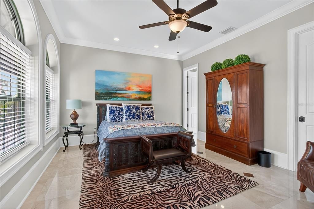 For Sale: $3,900,000 (3 beds, 3 baths, 3673 Square Feet)