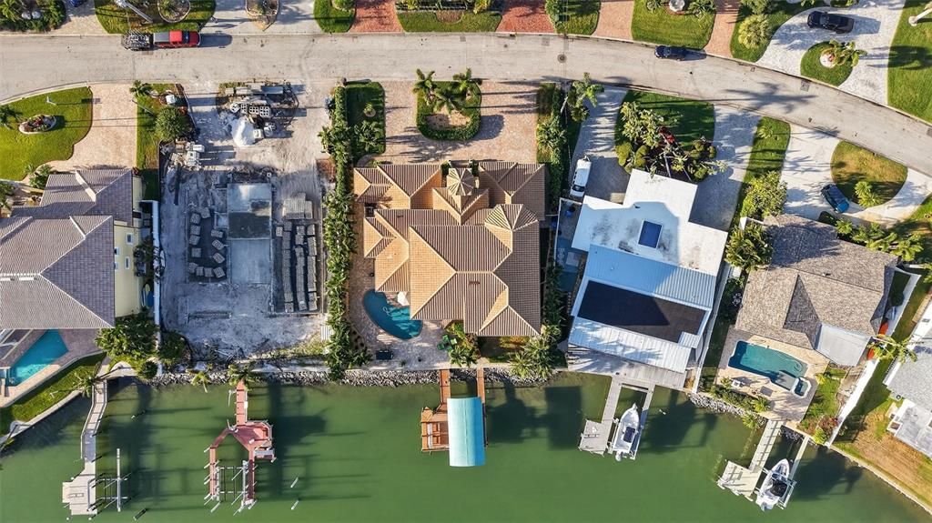 For Sale: $3,900,000 (3 beds, 3 baths, 3673 Square Feet)