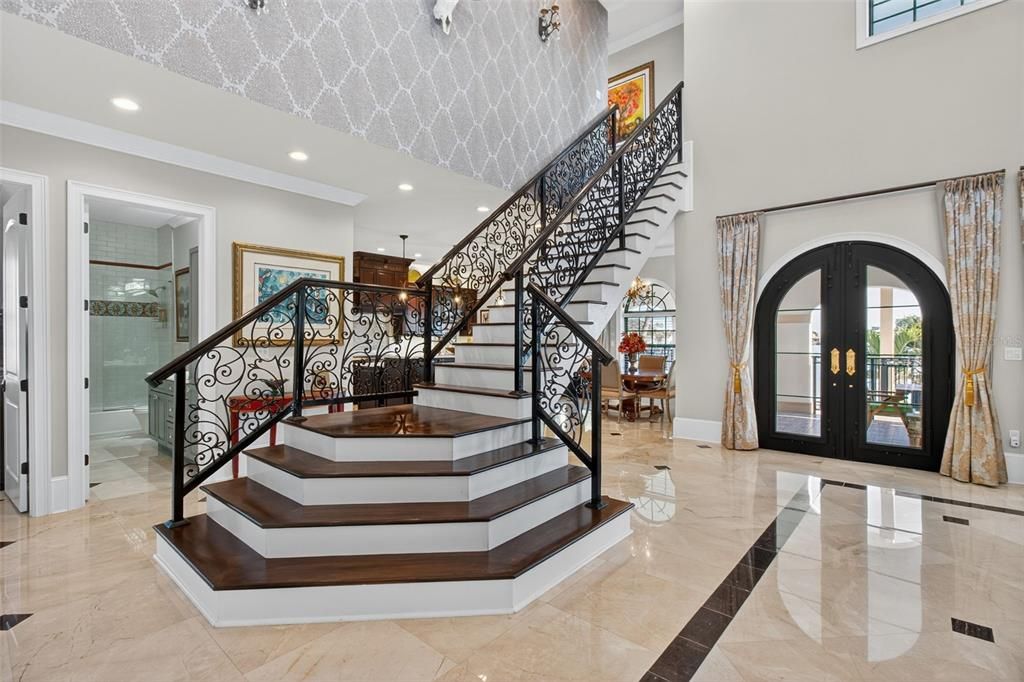 For Sale: $3,900,000 (3 beds, 3 baths, 3673 Square Feet)