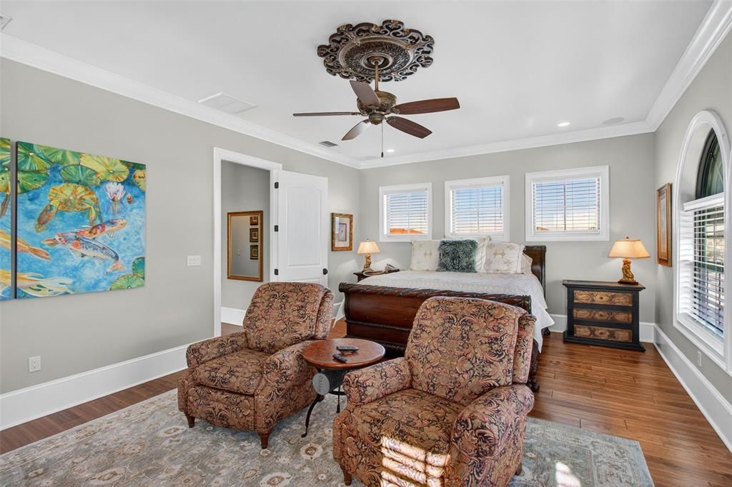 For Sale: $3,900,000 (3 beds, 3 baths, 3673 Square Feet)