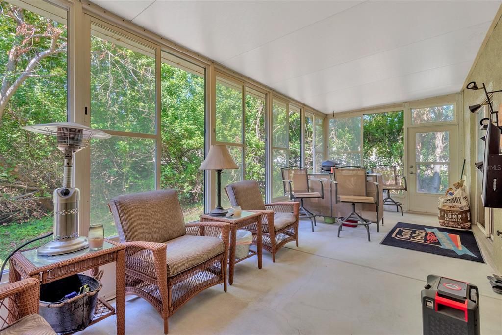 На продажу: $360,000 (3 спален, 2 ванн, 1597 Квадратных фут)