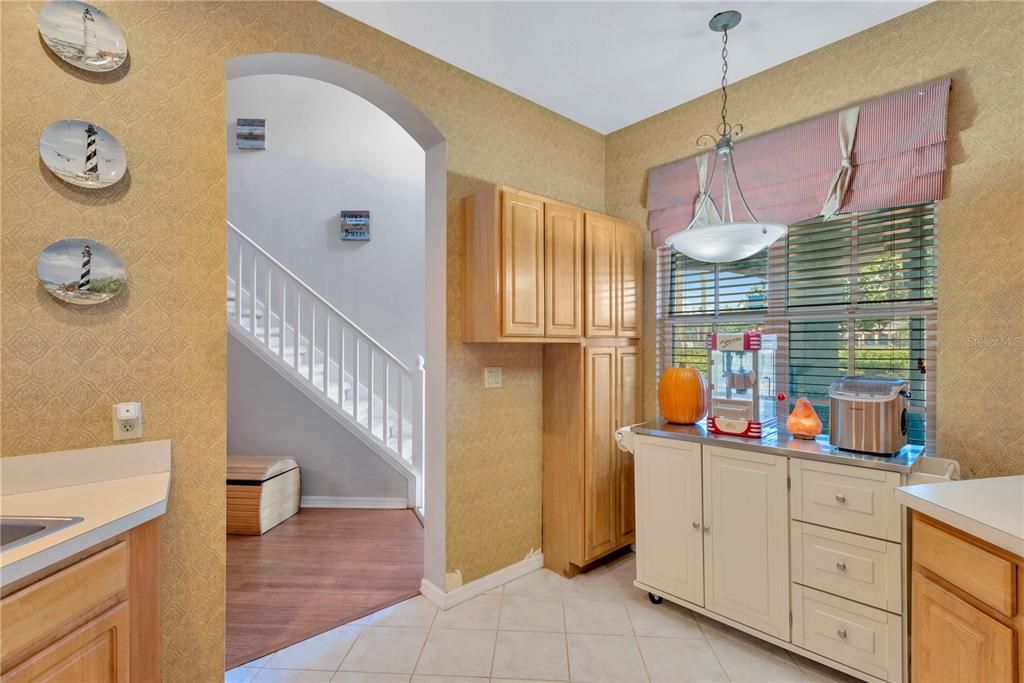 На продажу: $360,000 (3 спален, 2 ванн, 1597 Квадратных фут)