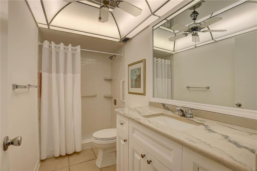 For Sale: $245,000 (2 beds, 2 baths, 1200 Square Feet)