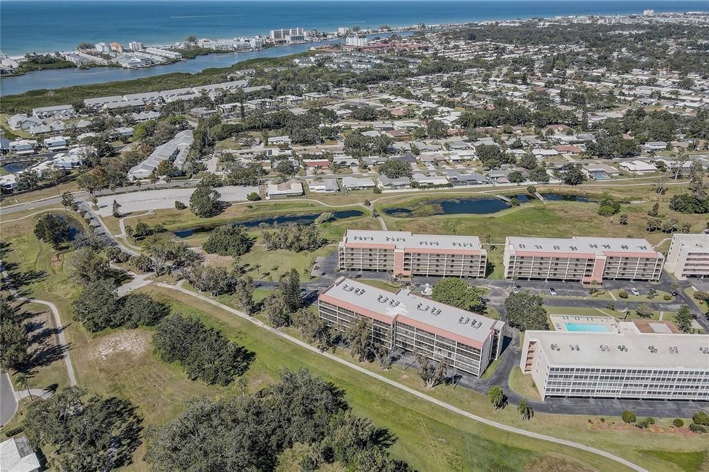 For Sale: $245,000 (2 beds, 2 baths, 1200 Square Feet)