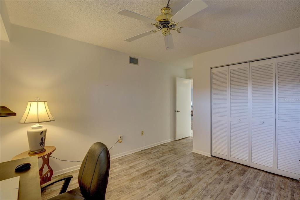 For Sale: $245,000 (2 beds, 2 baths, 1200 Square Feet)