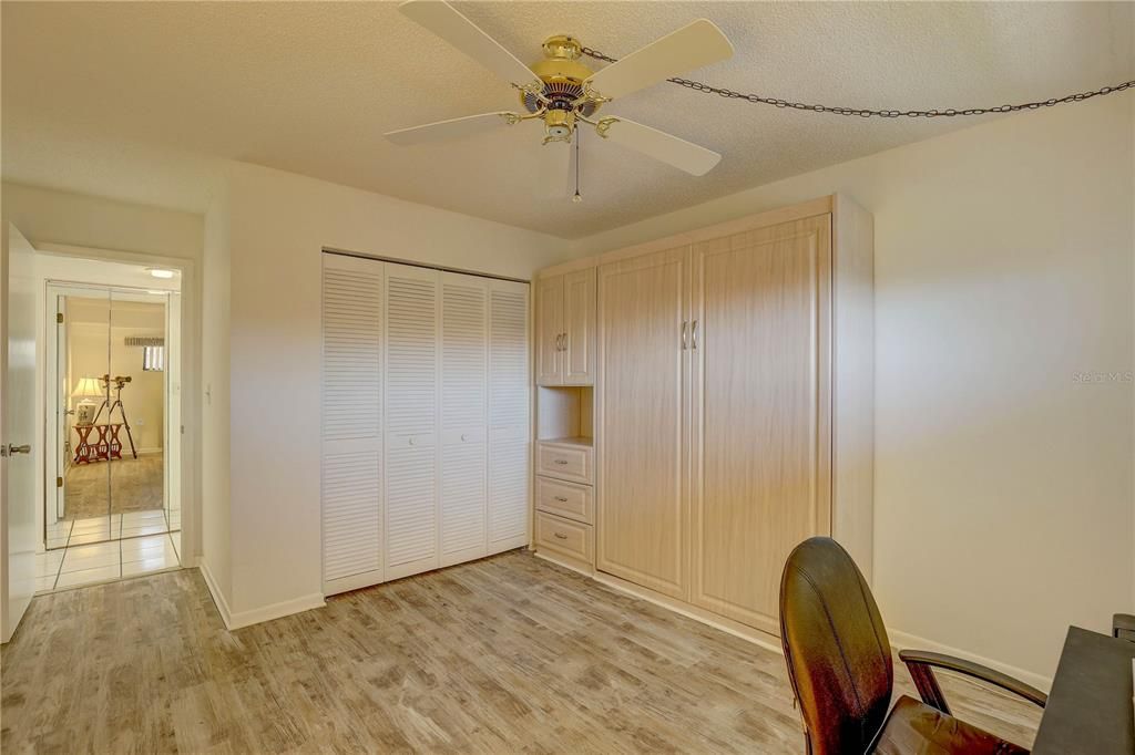 For Sale: $245,000 (2 beds, 2 baths, 1200 Square Feet)